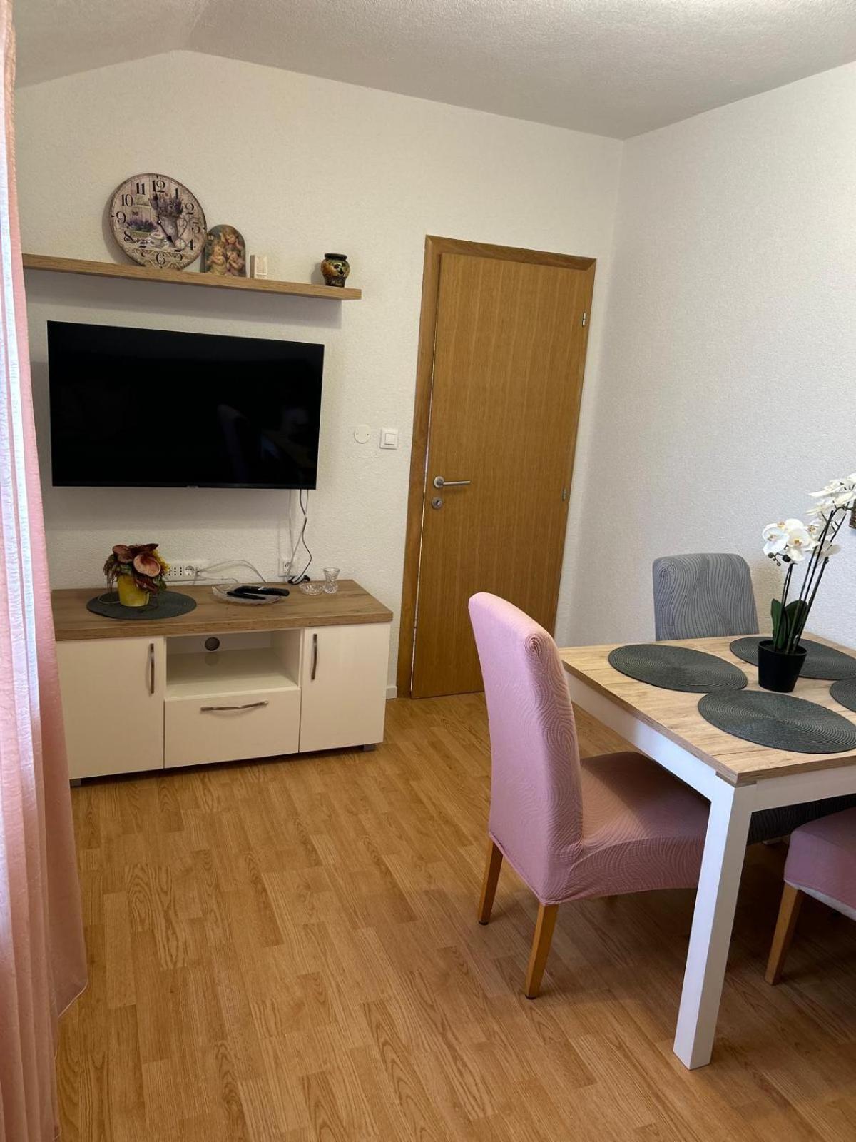 Apartment Lovre Topic 巴什卡沃达 外观 照片